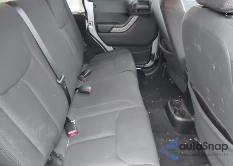 2014 Jeep Wrangler Unlimited Sport from USA, damaged, VIN 1C4BJWDG2EL309510